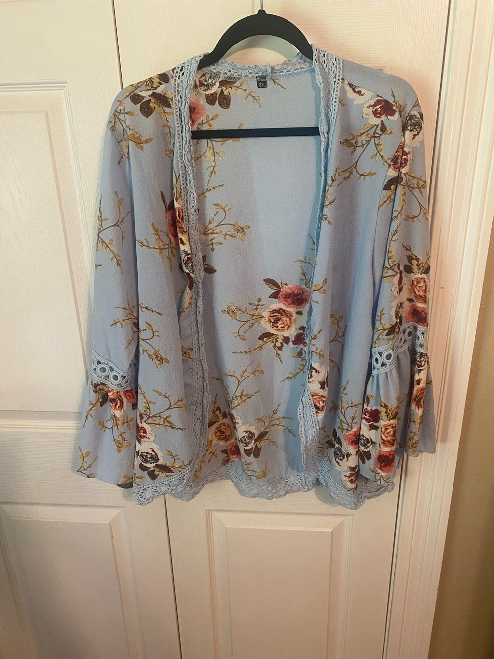 Light Blue Floral Lace-Trim Kimono Cardigan